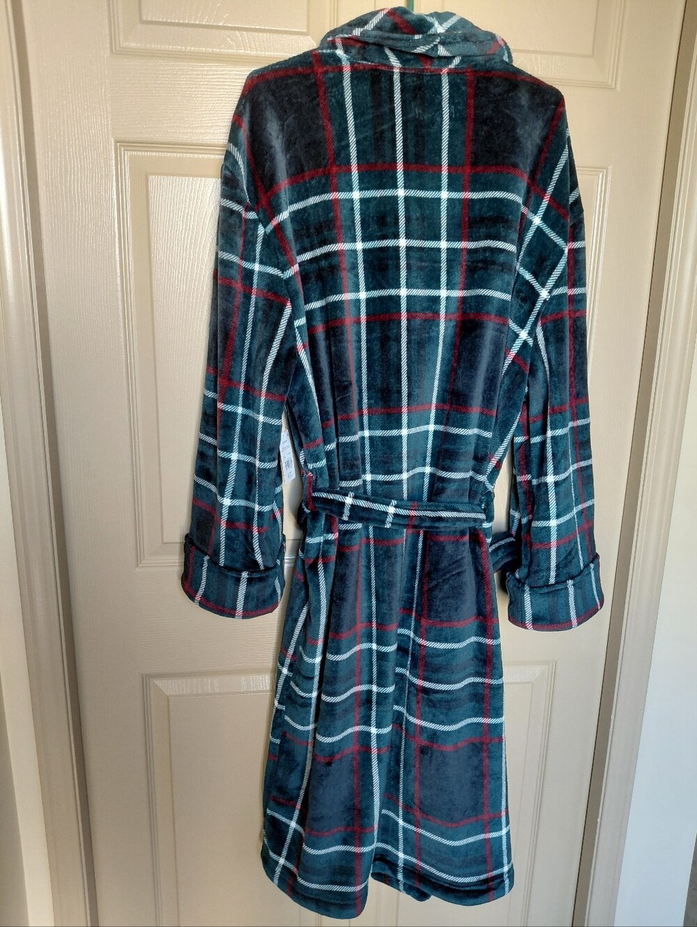 George Men's Plaid Robe - Picture 2 of 6